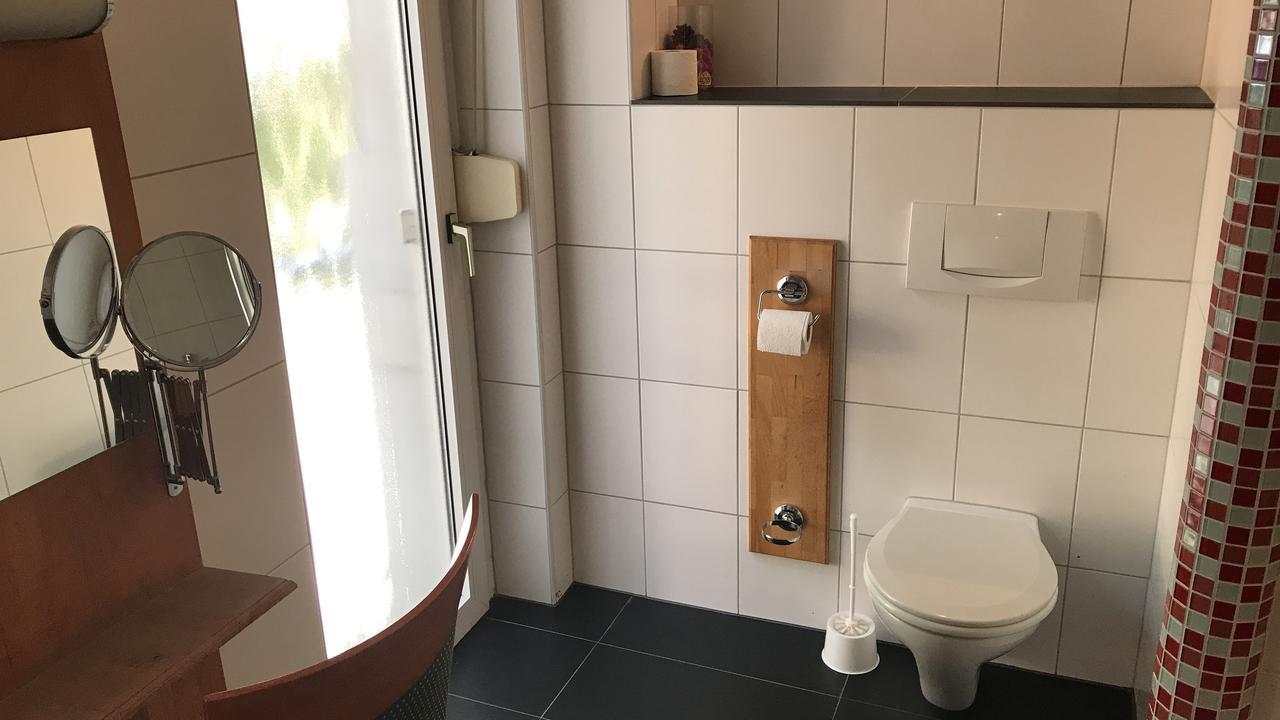 אונה Hotel-Nachtwaechter מראה חיצוני תמונה